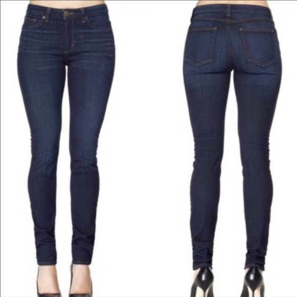 SPANX Skinny Jeans - Picture 2 of 9